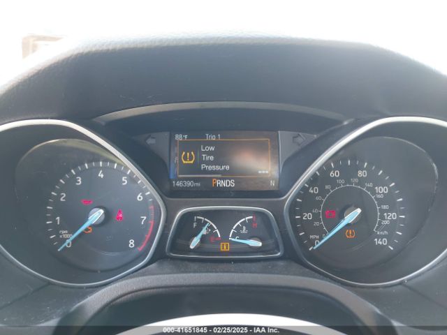 1FADP3F24FL313640 Ford FOCUS SE