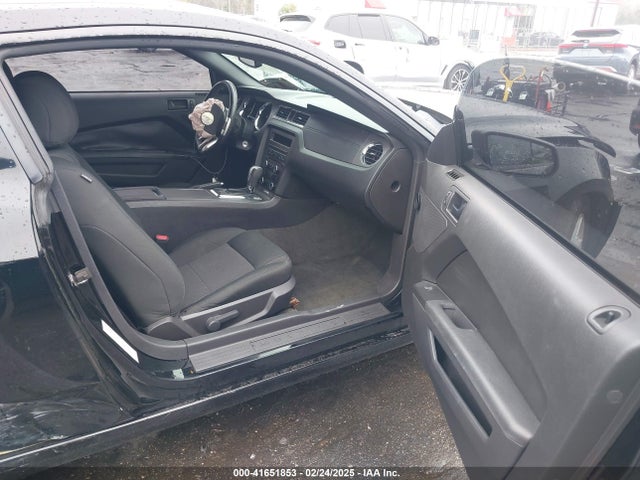 Ford Mustang V6 2014 1ZVBP8AM4E5329005 Image 5
