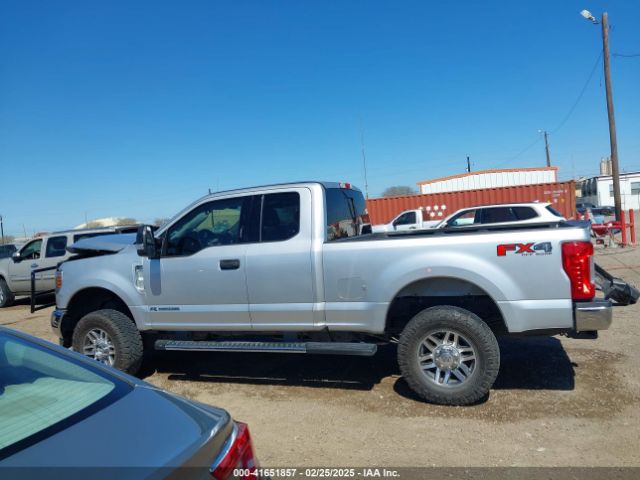 1FT7X2BT1KEE82125 Ford F-250 Xlt
