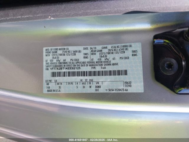 1FT7X2BT1KEE82125 Ford F-250 Xlt
