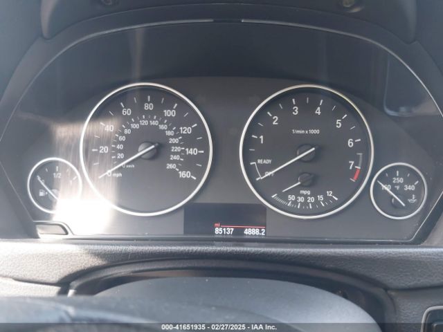 WBA8A9C58JAH13719 BMW 320i