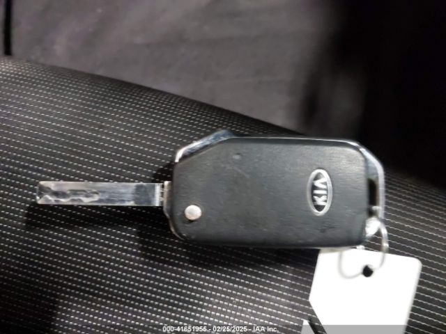 3KPF34AD3KE035488 KIA FORTE S
