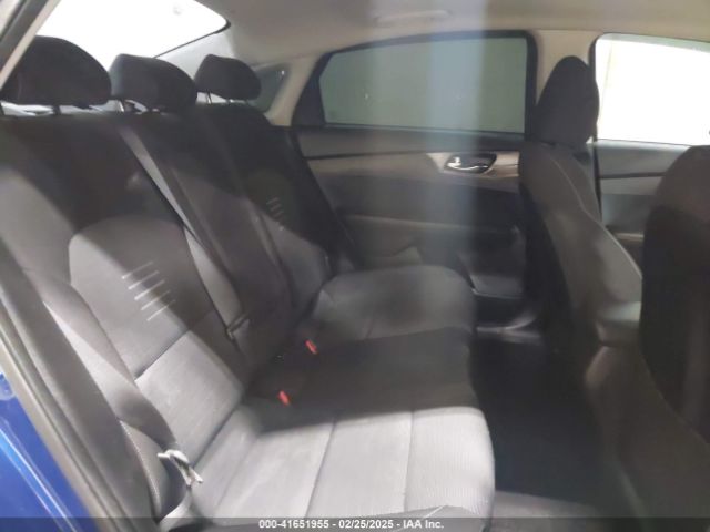3KPF34AD3KE035488 KIA FORTE S
