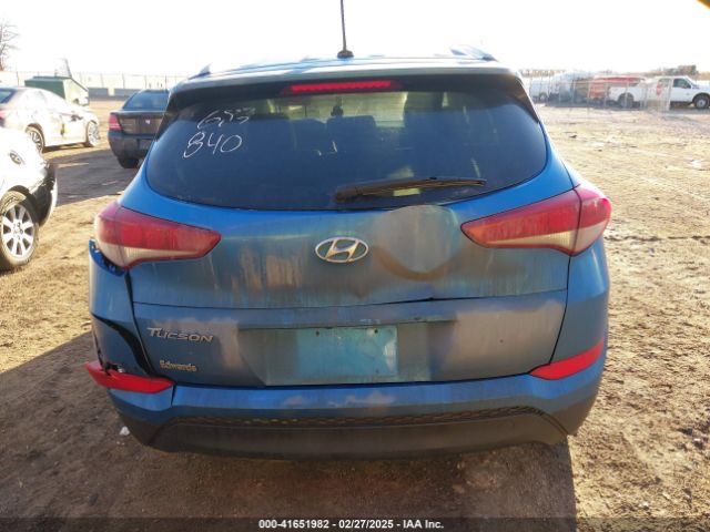 KM8J33A44GU206516 Hyundai TUCSON SE