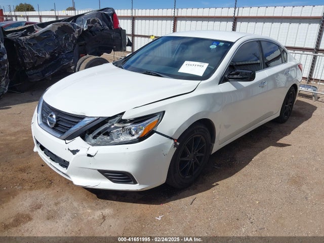 1N4AL3AP4HN349577 Nissan Altima 2.5 S