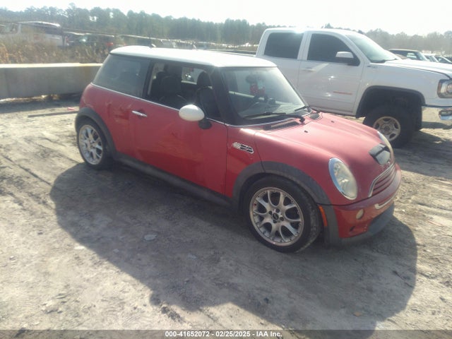 2005 MINI COOPER S WMWRE33555TL14862 Photo 0
