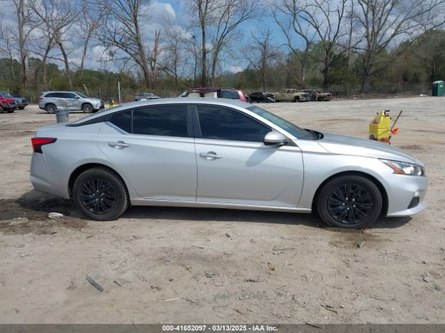 1N4BL4BVXLC208122 Nissan Altima S Fwd