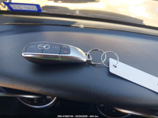 W1N0G8DBXNV360675 Mercedes-Benz Glc 300 Suv
