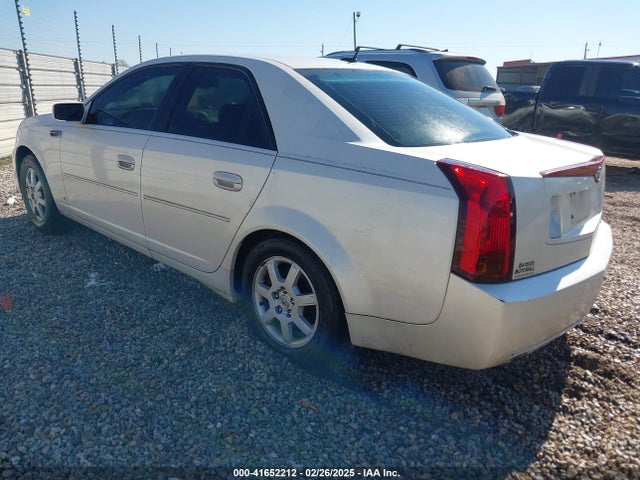 2007 CADILLAC CTS 1G6DP577170109044 Photo 2