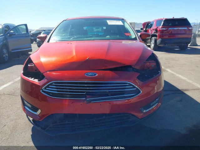 1FADP3N25JL273563 Ford Focus Titanium