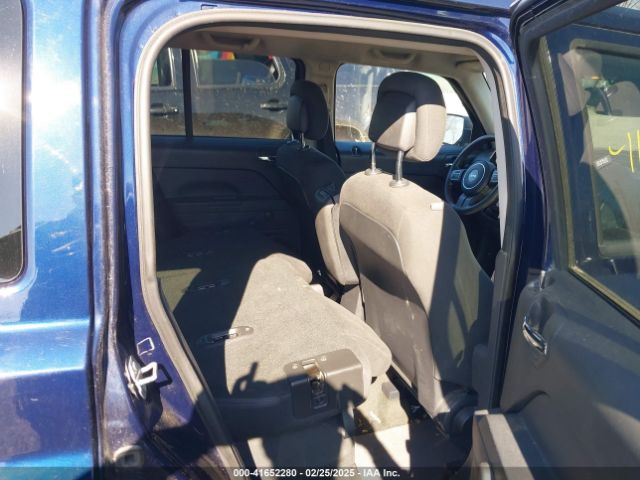 1C4NJPBA2GD790566 Jeep Patriot Sport