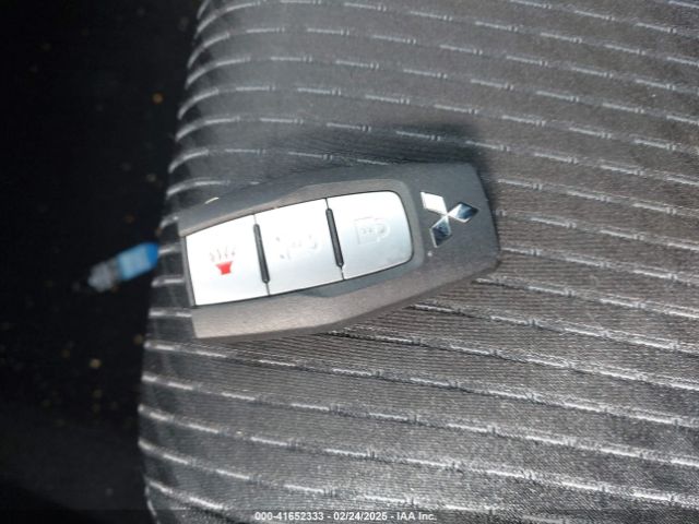 2022 MITSUBISHI OUTLANDER JA4J4TA89NZ001403 Photo 10