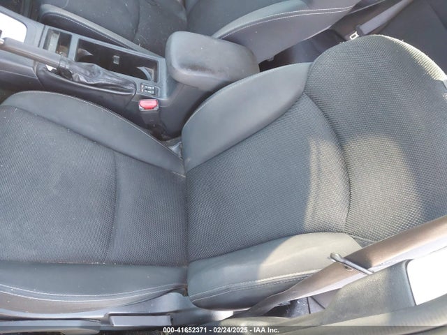 JF2GPACC5F8307083 Subaru Xv Crosstrek 2.0i Premium