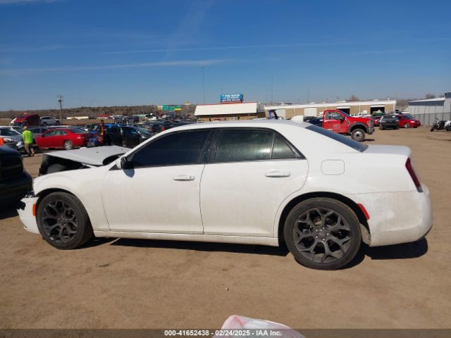 2C3CCABG0KH539581 Chrysler 300 300s