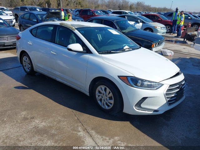 Hyundai ELANTRA SE 2018 5NPD74LF9JH397927 Image 1