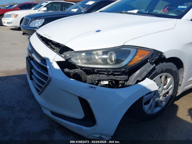 Hyundai ELANTRA SE 2018 5NPD74LF9JH397927 Image 6