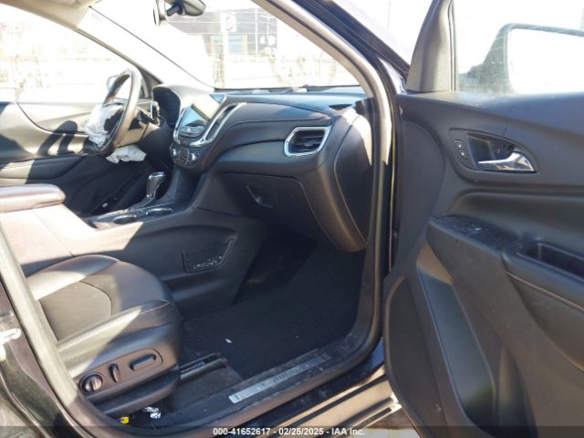2GNAXMEV3J6308064 Chevrolet Equinox Premier