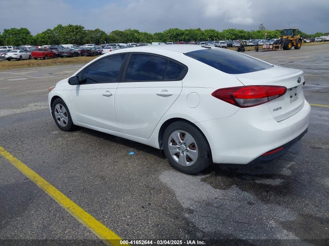 3KPFK4A78HE072333 KIA FORTE LX