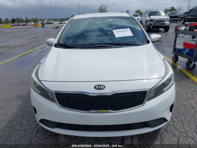 3KPFK4A78HE072333 KIA FORTE LX