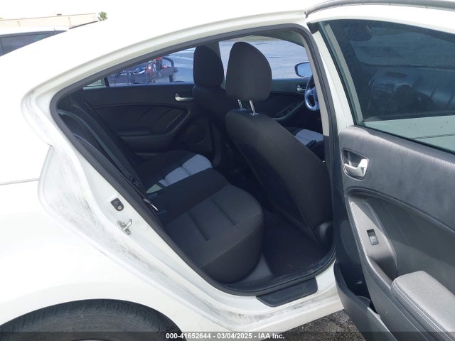 3KPFK4A78HE072333 KIA FORTE LX