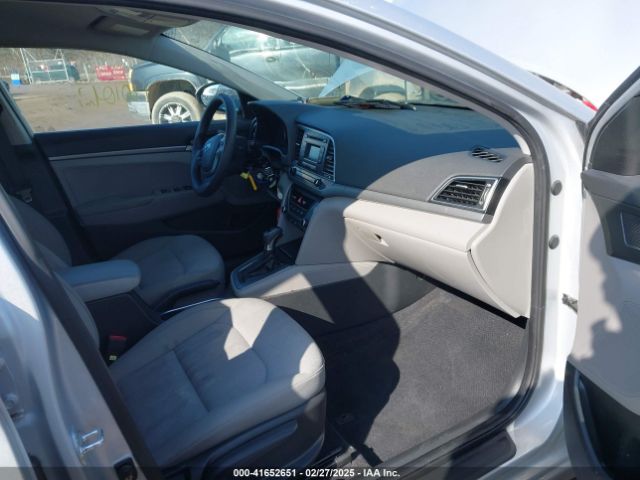 KMHD74LFXHU367332 Hyundai ELANTRA SE