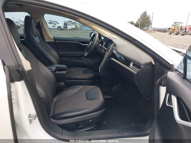 2013 TESLA MODEL S 5YJSA1CG3DFP16662 Photo 4