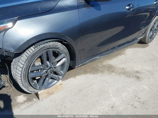 3KPF34AD7ME415713 KIA Forte Gt-line