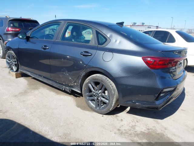 3KPF34AD7ME415713 KIA Forte Gt-line