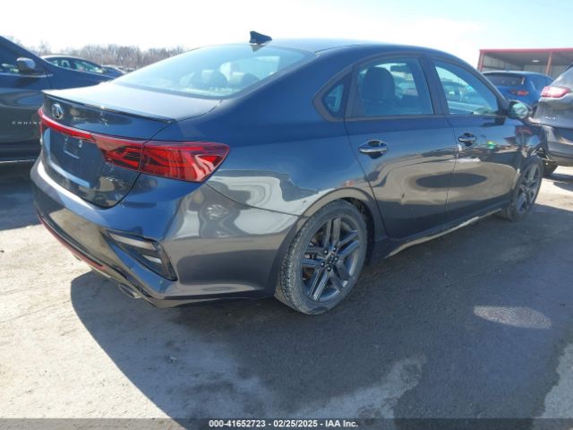 3KPF34AD7ME415713 KIA Forte Gt-line