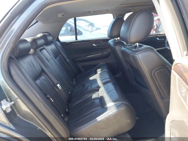 2011 CADILLAC DTS 1G6KH5E68BU124852 Photo 7