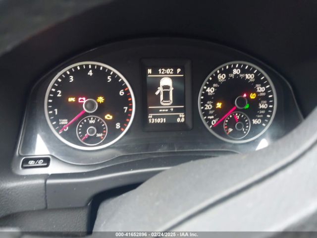 WVGAV7AXXFW106001 Volkswagen TIGUAN S
