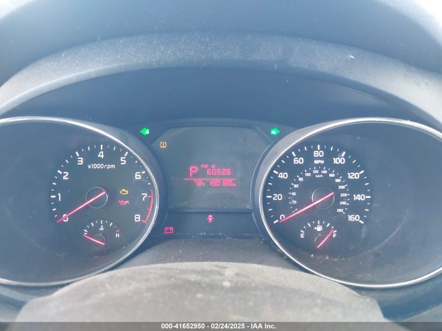 KIA SEDONA LX 2016 KNDMB5C17G6123833 Image 7