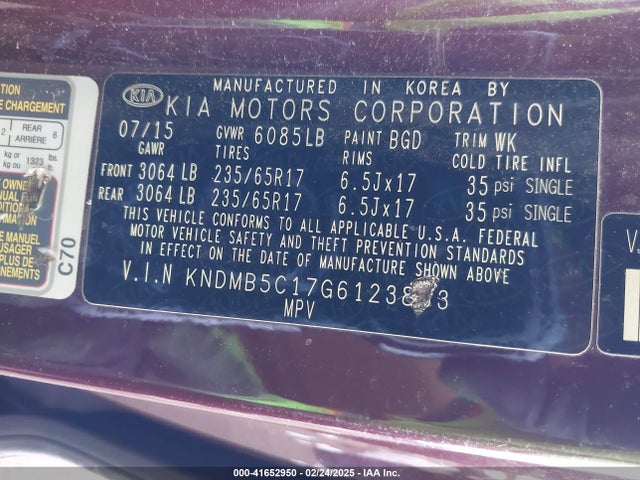 KIA SEDONA LX 2016 KNDMB5C17G6123833 Image 9