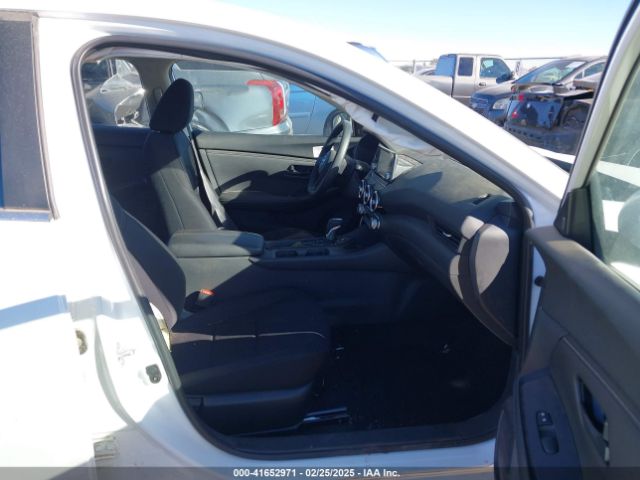 3N1AB8BV6RY254355 Nissan Sentra S Xtronic Cvt