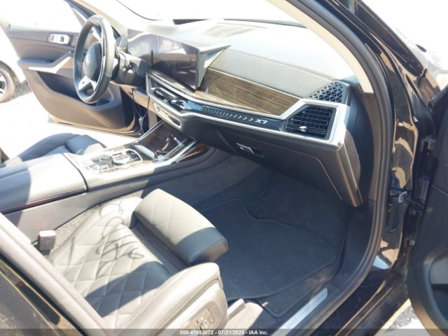 2024 BMW X7 5UX23EM03R9V78821 Photo 4