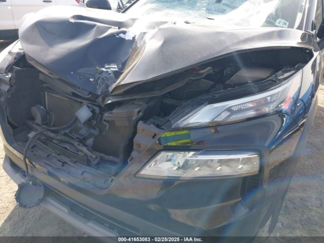 JN8AT3BB3MW213804 Nissan Rogue Sv Intelligent Awd