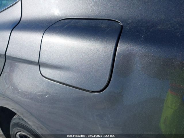 4T1B11HK8JU023307 Toyota CAMRY SE