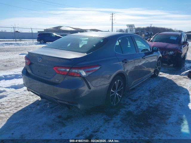 4T1B11HK8JU023307 Toyota CAMRY SE