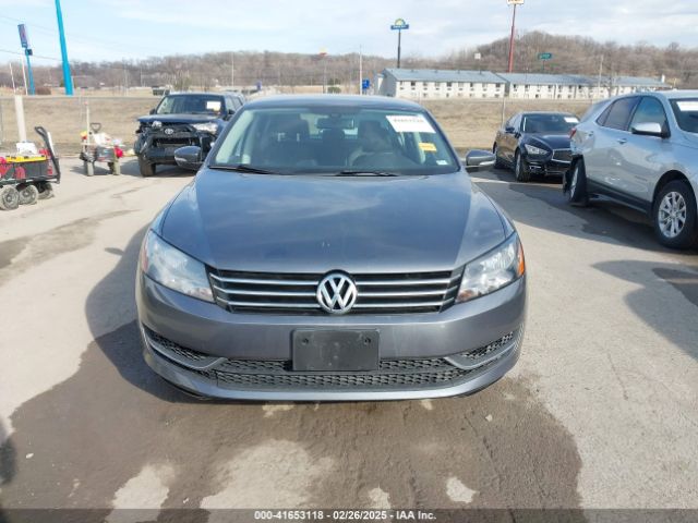 1VWBT7A34EC118525 Volkswagen Passat 1.8t Se