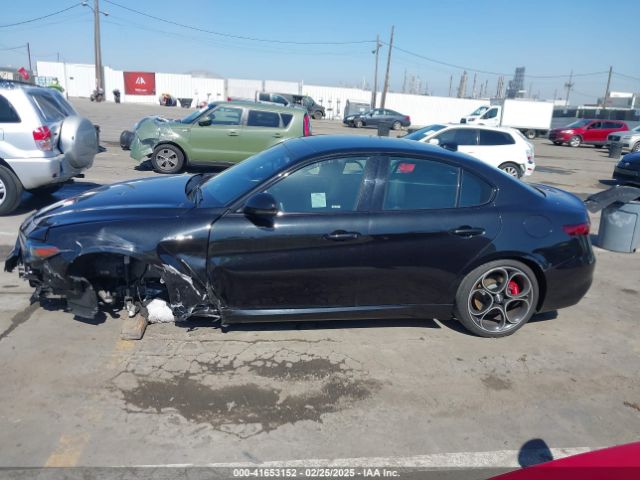 ZARFAMBN3P7669541 Alfa Romeo Giulia Veloce Rwd