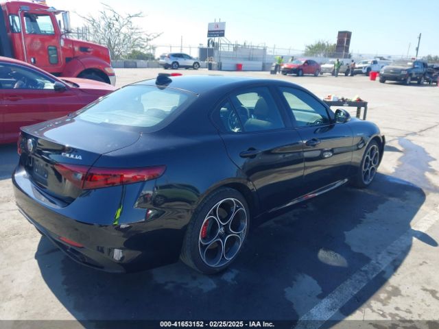 ZARFAMBN3P7669541 Alfa Romeo Giulia Veloce Rwd