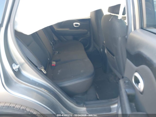 KNDJN2A2XE7004573 KIA Soul