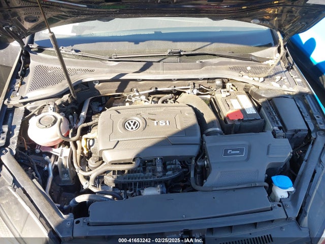 3VW547AU0JM280728 Volkswagen Golf GTI