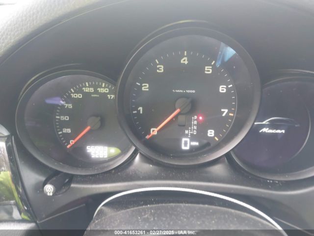 2018 PORSCHE MACAN WP1AA2A56JLB18768 Photo 6