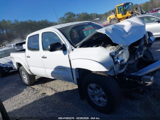 5TFLU4EN1EX103052 Toyota Tacoma Base V6