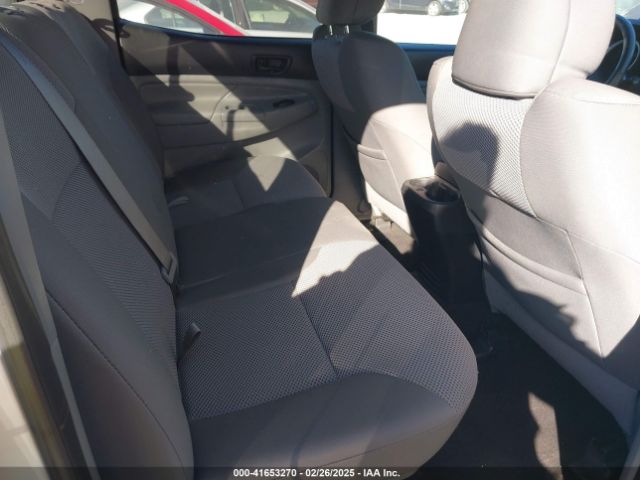 5TFLU4EN1EX103052 Toyota Tacoma Base V6