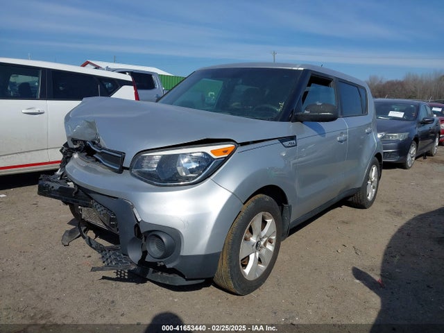 KNDJN2A26J7613895 KIA Soul