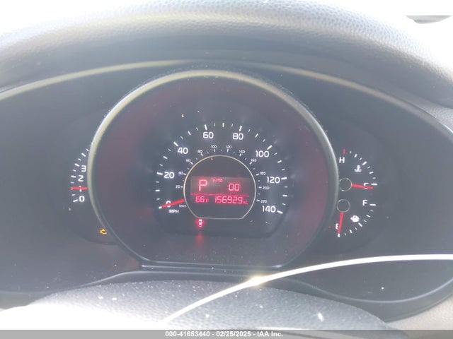 KNDJN2A26J7613895 KIA Soul