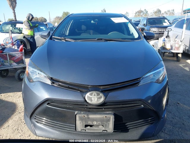 Toyota COROLLA LE 2018 5YFBURHE8JP791127 Image 13