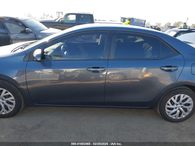 Toyota COROLLA LE 2018 5YFBURHE8JP791127 Image 15